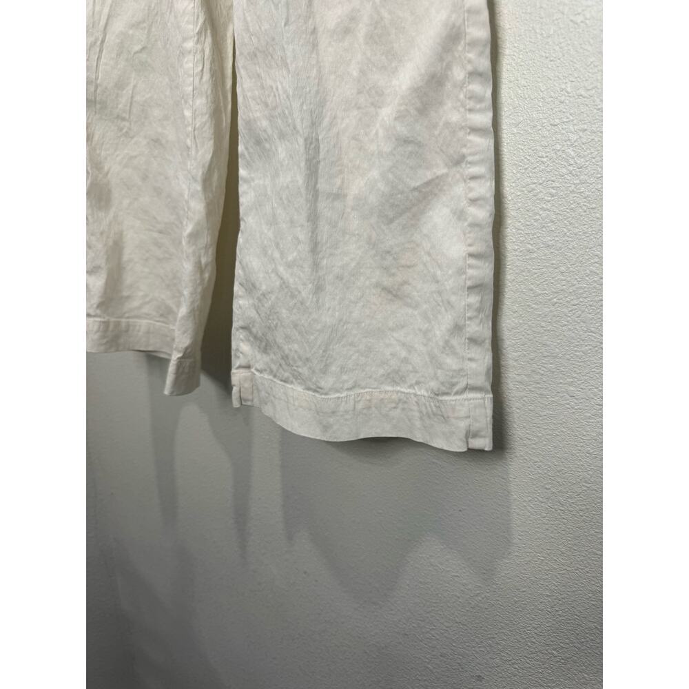 Theory Wide Crop Pant in Good White Linen - Picture 9 of 10